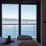 Ferienhaus Beach Front Home In Jesenice With Sauna Jesenice (Split-Dalmatia)